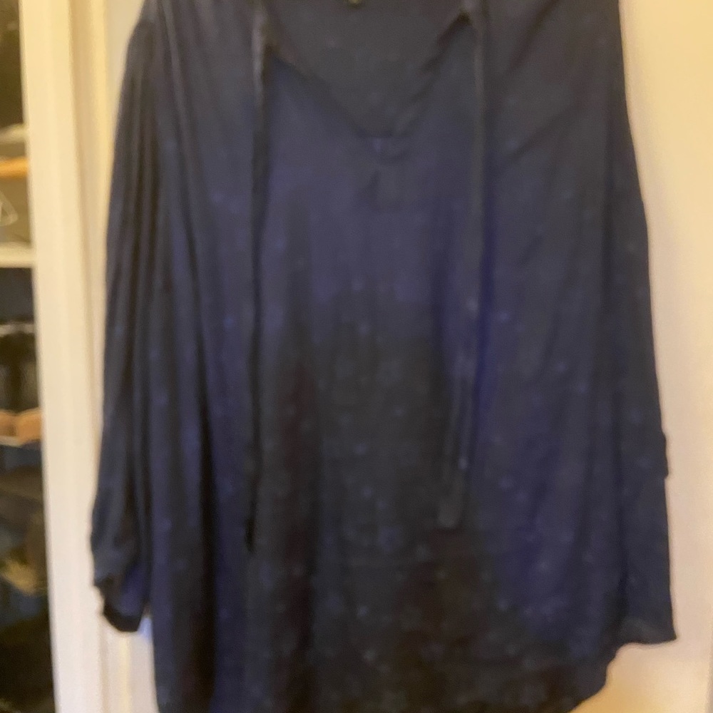 Torrid blouse - Picture 5 of 12